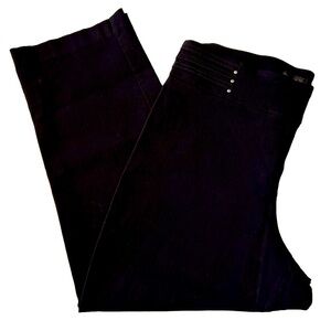 MACY'S JM Jennifer Moore Collection Capris Rivets Stretchy Black Size Small